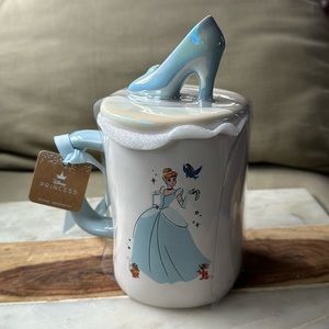 NWT Rae Dunn Disney Princess- Cinderella Mug